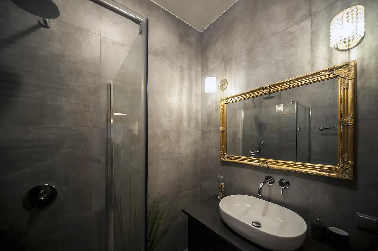 Very Berry - Orzeszkowej 10 - Mtp Apartment, Parking, Balcony, Check In 24H Poznan Apartment